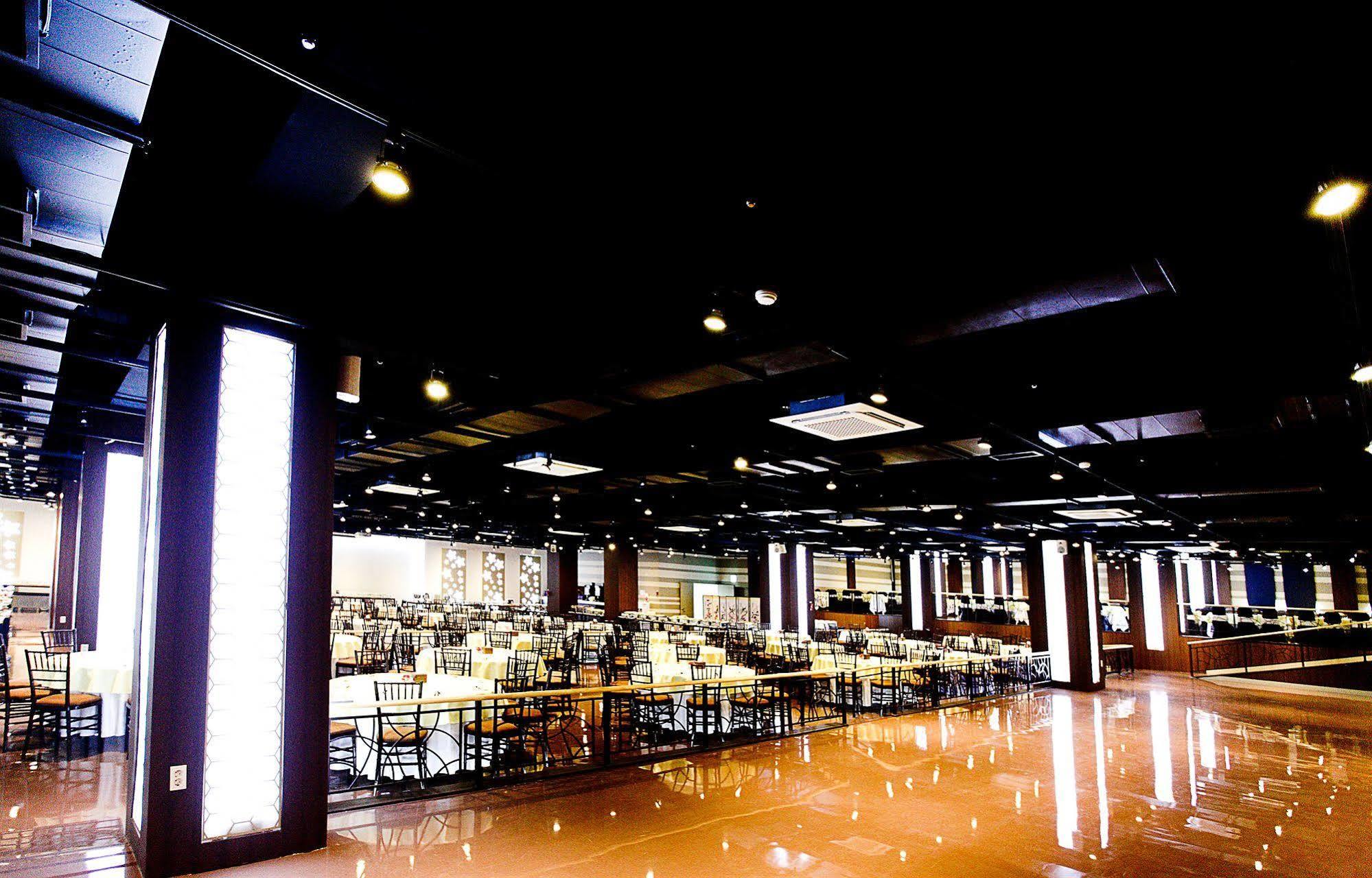 昌原酒店 昌原市 外观 照片